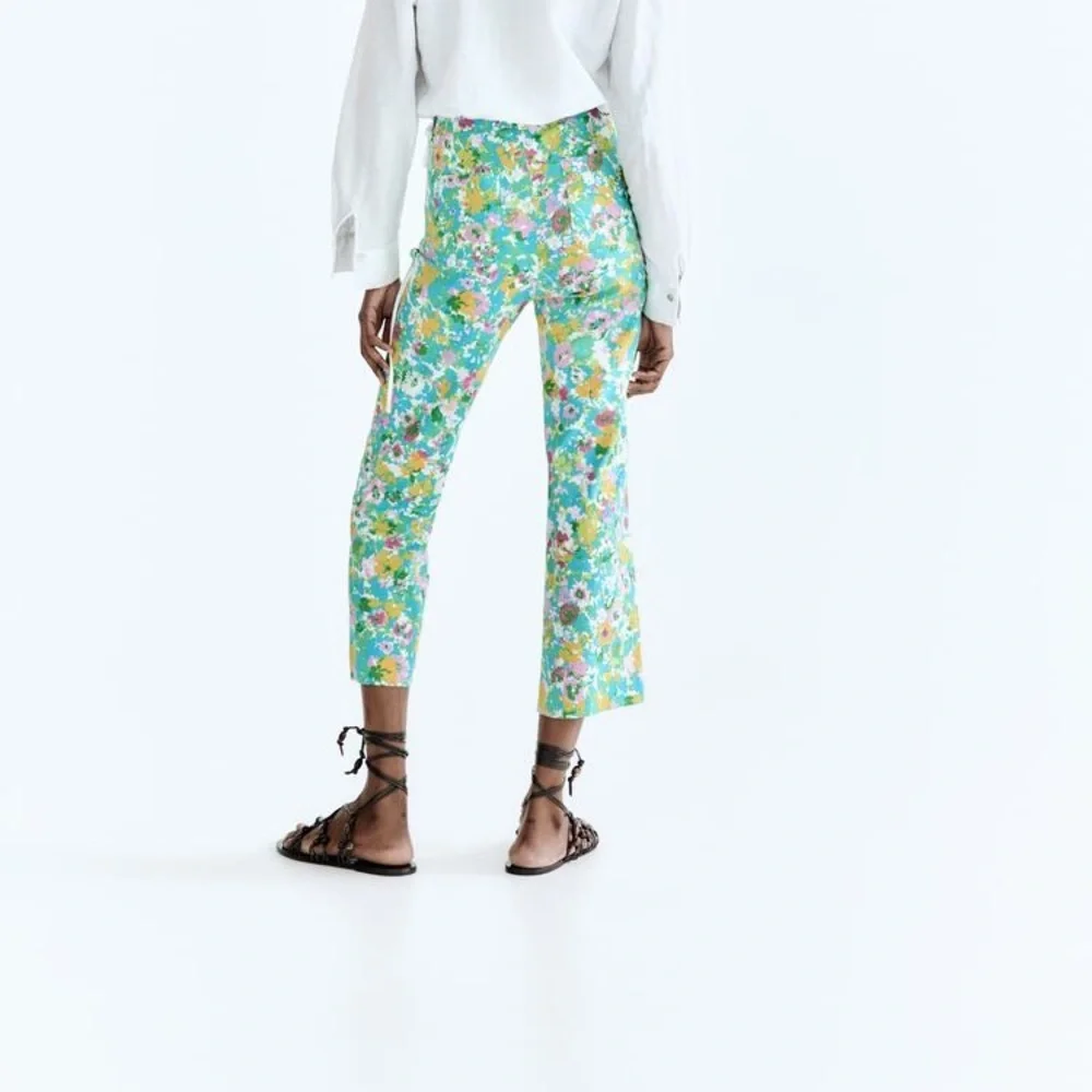 ZARA PRINTED‎ LINEN-BLEND MINI FLARE TROUSERS